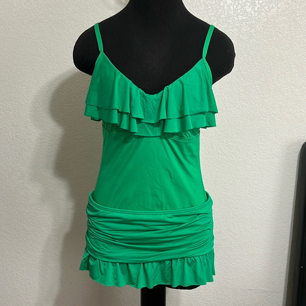 🌟 Kenneth Cole Reaction Tankini S and skirt M set🌟